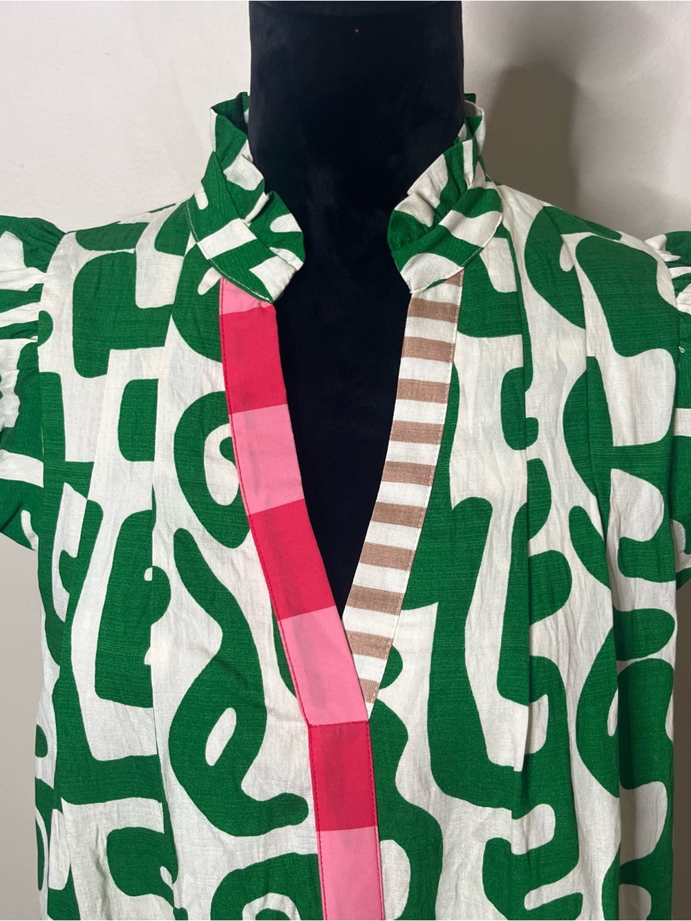 THML Women’s Green White Abstract Print Ruffle Knee Length Dress Sz M~NWT - Picture 3 of 11